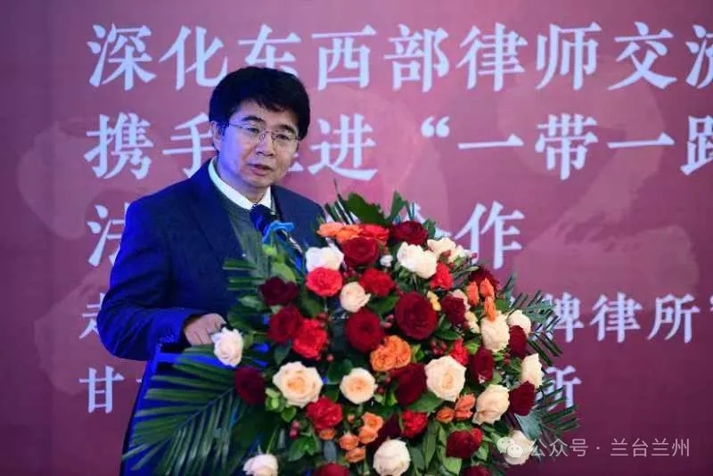 桂客半月.jpg